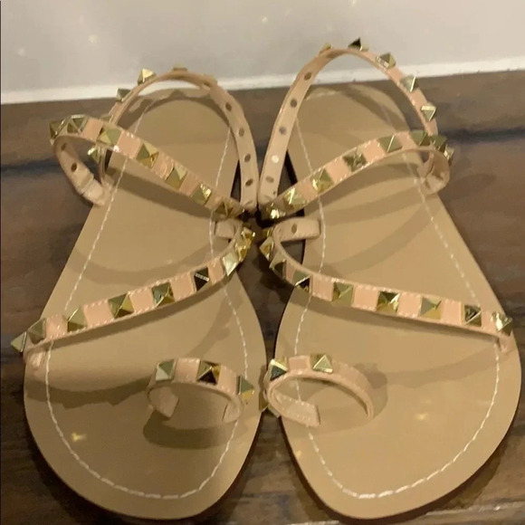 Women’s Studded Strappy Ankle Flat Sandals  9 Wide - Picture 2 of 6